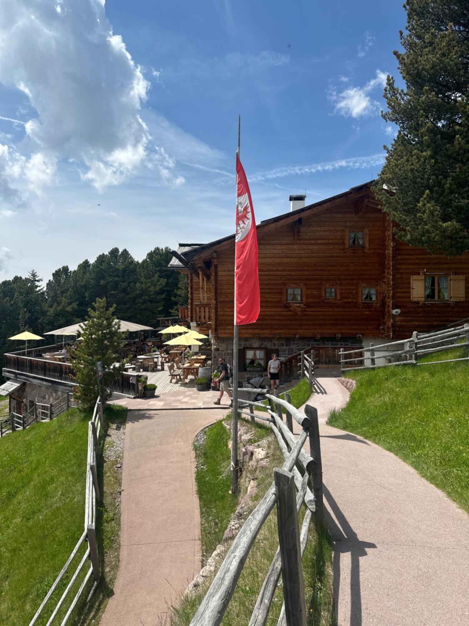 Chalet Da Mont Resciesa Ortisei Exteriör bild